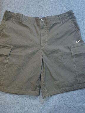 Nike Men's Black Cargo Shorts